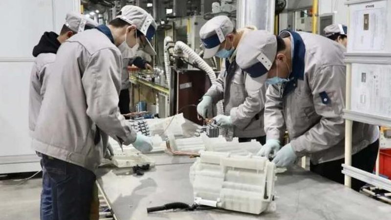 直线导轨材质不锈钢型号解析：关键因素与选型逻辑